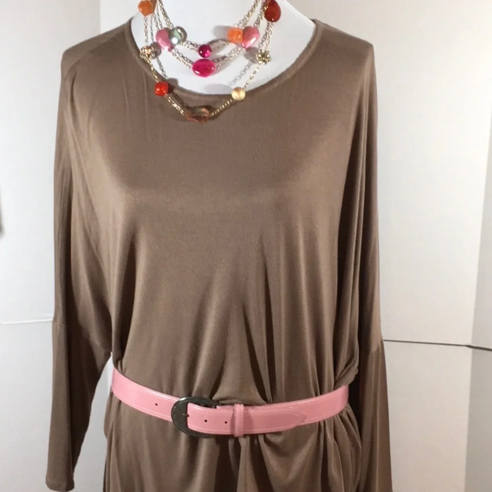 Avignon pink leather belt